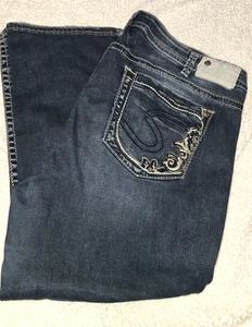 Silver Jeans Co. Aiko Mujer’s Capri Talla 18 Bolsillos Bordados Lavado Oscuro - Imagen 1 de 6