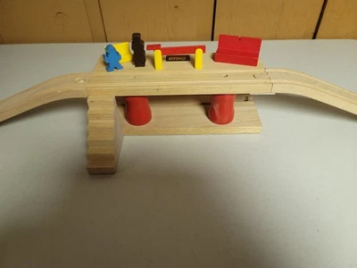 Brio Wooden Railway #33377 Two Level Train Station Platform - Image 1 of 4