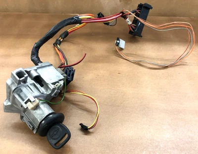 2001 chevy suburban ignition cylinder lock housing 2000-2002 silverado sierra - Image 1 of 4