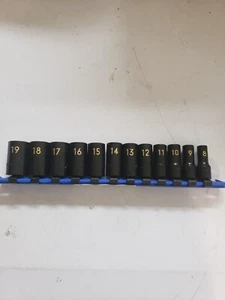 Herramientas Matco SBIPM126TA 12 piezas 3/8" dr. métrico 6 pt. longitud media imp. juego de enchufes - Imagen 1 de 3