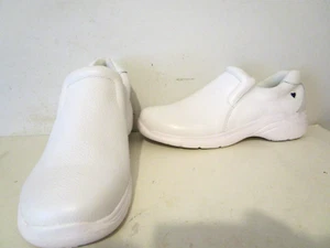 Nurse Mates Damen-Slipper Taubenleder rutschfest Arbeit 229904 weiß Größe 9,5 - Bild 1 von 5