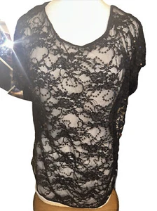 One Clothing Black Pullover Sequin Top Short Sleeve Round Neck NWT Women's Top - Picture 1 of 13