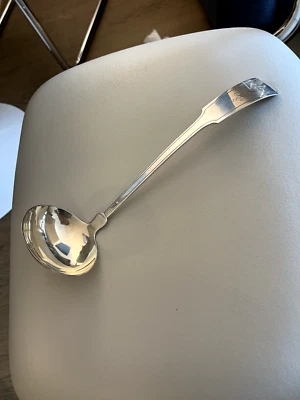 Cucharón de sopa Tiffany & Co. de plata esterlina 1947-1955 sólido 217 g grande fabricante decorativo Foto 1 de 3