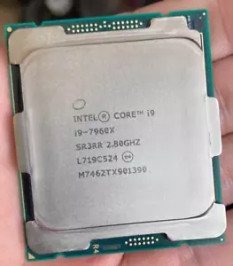 Intel Core i9-7960X (QS) 16 Core 32Thr 2.8-4.2GHz 22MB LGA-2066 CPU processor - Picture 1 of 2