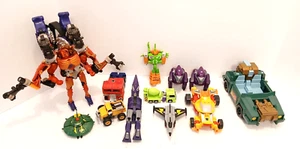 Lot of 12 Vintage Transformers - Venom, Cyclonus, Optimus, Skydive, Sureshot - Picture 1 of 4