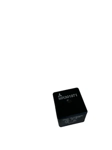 Peugeot 4007 Relay mr301971 Genuine 2.2 Hdi 2009 Year - Picture 1 of 6