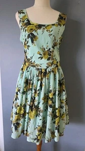 REVIVAL Green Rose Floral Print Fit & Flare Sleeveless Dress Size 12 Rockabilly - Picture 1 of 8