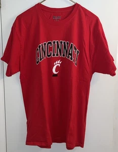 Champion University Of Cincinnati Red Men’s T-Shirt - Size Large - Picture 1 of 4