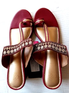 House of Pataudi Red Wine Open Toe T-Strap Flat Sandals Embroidered Bling Size 8 - Picture 1 of 12