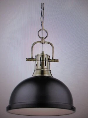 Colgante y cadena de latón envejecido Golden Lighting Duncan de 1 luz con pantalla negra mate Foto 1 de 3