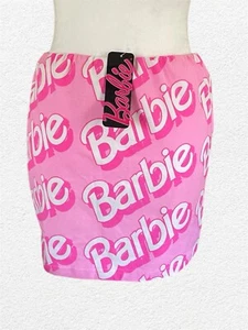 Barbie Mini Skirt Size Medium Hot Pink Logo Barbiecore Y2K Trendy NWT - Picture 1 of 5
