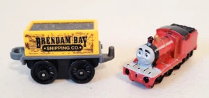 Thomas & Friends Brendam Bay Shipping & James the Red Engine Mini Train Cars 2" - Picture 1 of 6