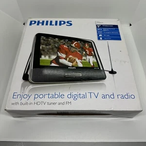 Philips Portable 9" Widescreen HD LCD TV & Radio PT902 In Box Tested Remote - Picture 1 of 11