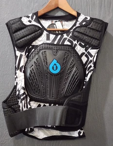 Body Armor Sixsixone Core Saver adulto taglia S/M - mountain bike - BMX - motocross - Foto 1 di 15