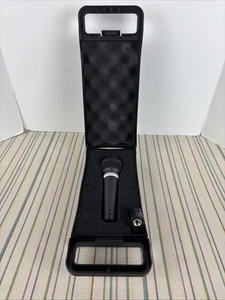 Behringer ULTRAVOICE XM8500 Dynamic Cardioid Vocal Microphone Case - Picture 1 of 7