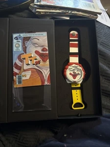 Orologio Toy Tokyo 20° Anniversario NYCC RON INGLESE MC. - Foto 1 di 4