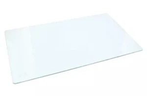 VETRO FRIGORIFERO TRASPARENTE 4 MM - CM 46 X 28,5 PER WHIRLPOOL  481010715206 - Foto 1 di 1