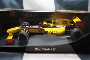 MINICHAMPS / F1 2010 RENAULT SHOWCAR - 1/18 SCALE MODEL CAR - 153 100181 - Picture 1 of 10