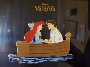 Disney Parks Little Mermaid 30th Anniversary Ariel & Eric Frame Jumbo Pin LE500 - Picture 1 of 4