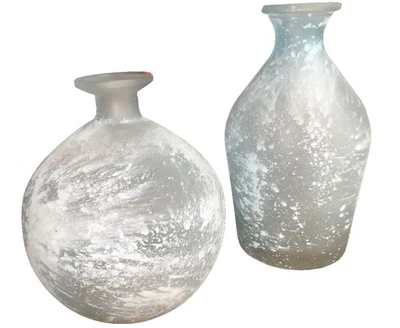 JUEGO VINTAGE (2) JARRONES ESMERILADOS AQUA AZUL ARTE VIDRIO RECICLADO BOTELLAS JARRÓN ESPAÑOL Foto 1 de 4