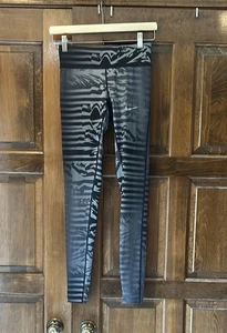 Nike DriFit Power Essential Gray/Black Compression Tights Womens Size XS - Picture 1 of 8