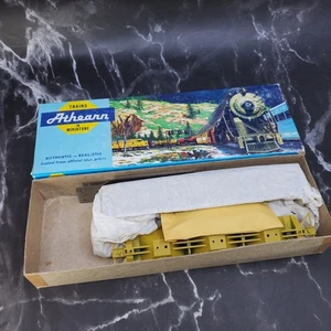  Athearn 932-9057 HO Walthers LMT 54' Covered Hopper, Corn Products #700010 - Picture 1 of 3