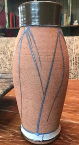 VASE 1984 Modern Hand-Thrown Drip Glaze 12.5” T Asian Minimalist Style SIGNED - Picture 1 of 7