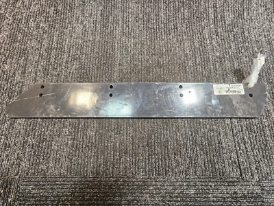 Bobcat 4175866.46 29 英寸长 x 4 英寸宽刀片组件适用于 V 刀片 — 第 1/4 张图片