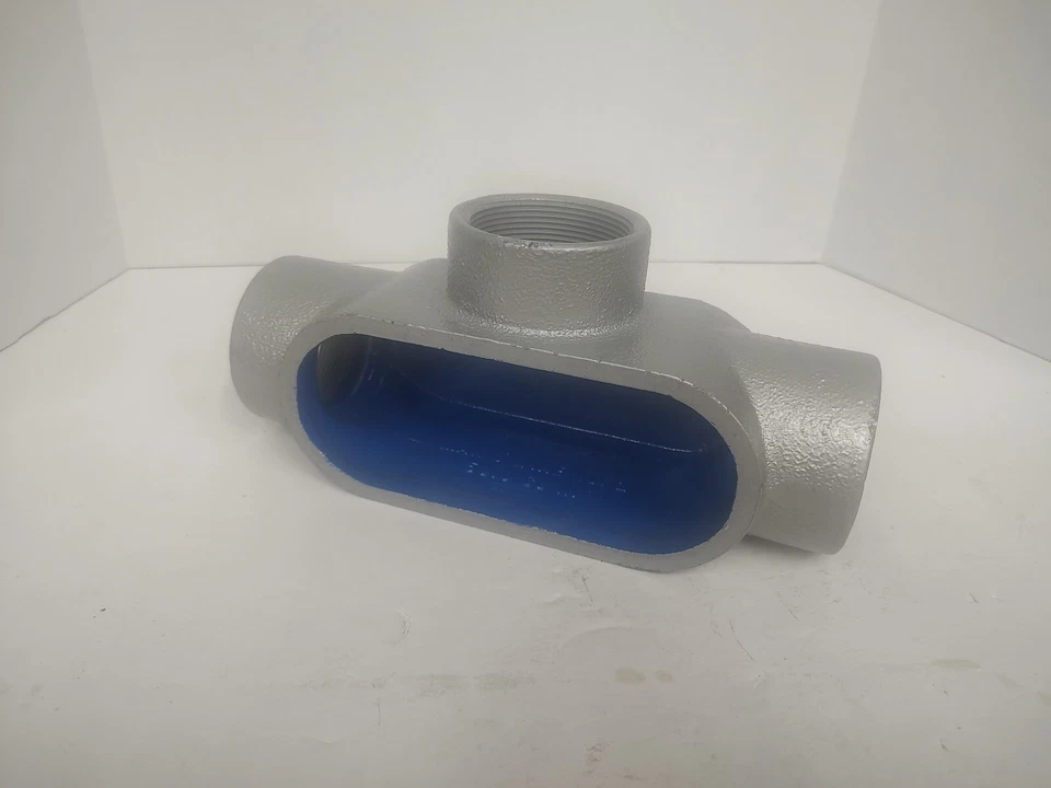 Thomas & Betts T67, Conduit Body, 2In Bluekote T Cond Body Frm7 Iron, 1 PC - Imagem 1 de 1