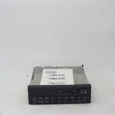 1994 Ford Thunderbird Radio Part Number - 638-00886 - Image 1 of 4