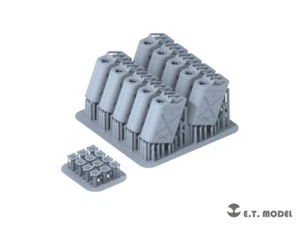 ET MODEL P35-324 1/35 WWII U.S.Army 20L FUEL CANS SET 3D Printed - Picture 1 of 5