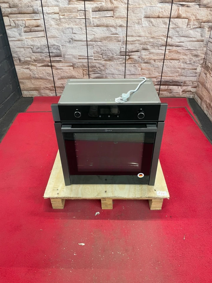 Neff N50 B6ACP7AG3 Backofen A+ Hide AirFry TFT Touch-Display Pyrolyse CircoTherm - Bild 1 von 4
