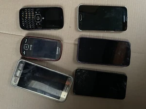 6 teléfonos Samsung para repuestos - algunos bloqueados otros no. La mayoría de ellos encendidos. - Imagen 1 de 2