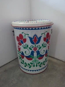 20 Gal. Garbage Trash /Ash Can Prop Lid Vintage Primitive Painted Doves Floral - Picture 1 of 15