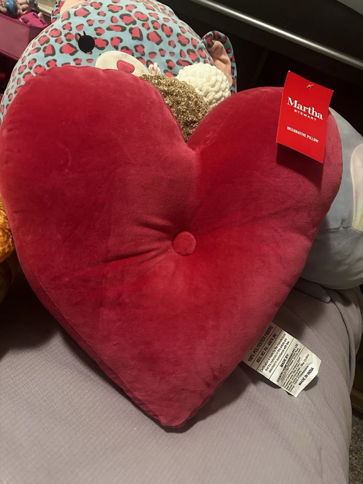 Martha Stewart 热粉色天鹅绒情人节心形枕头 全新带标签 — 第 1/1 张图片