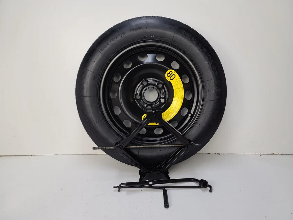 Neumático de repuesto con kit chaqueta 16" para Volkswagen Jetta Donut 2012-2023 Foto 1 de 4