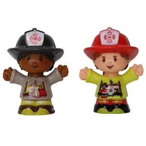 Fisher Price Little People Helping Others figuras de bombero niñas pelo largo - Imagen 1 de 8