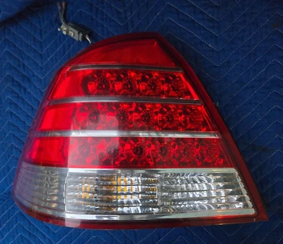 2005 2006 2007 Mercury Montego LH conductor izquierdo luz trasera lámpara LED OEM Foto 1 de 4