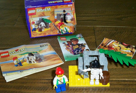 Lego 6232 Skeleton Crew Pirates Set 100% Complete W/BOX + Instructions + Inserts