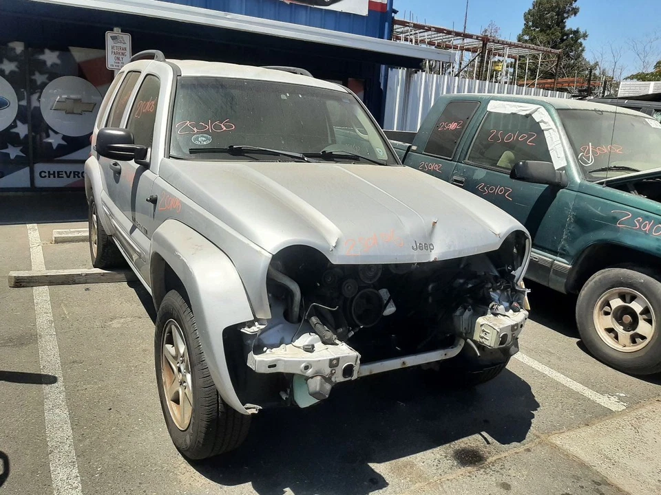 2002-2007 JEEP LIBERTY Front Diff Carrier 3.73 Ratio 05066068AC - Imagem 1 de 4