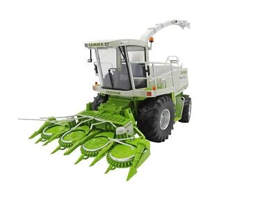 Universal Hobbies CLAAS Jaguar 10000 Harvester and RU600 1:32 Model 02531170 - Image 1 of 4