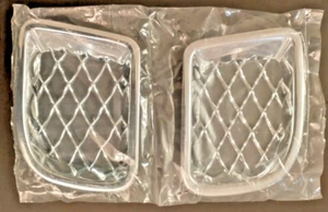 2pcs Chrome Fog Light Covers Overlays Trims for 06'-10' PT Cruiser - Picture 1 of 2