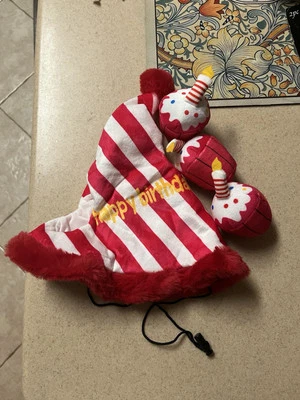 NEW Dog Happy Birthday Party Hat & 3 Plush Stuffed Cupcake Toys - Image 1 of 4