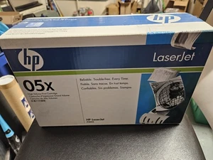 ORIGINAL HP CE505X 05X SCHWARZ HOHE ERGIEBIGKEIT TONERKARTUSCHE LASERJET P2055 - Bild 1 von 8