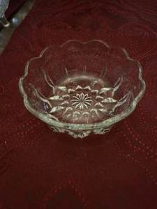 Clear Vtg Small Bowl With Scalloped Edges 5 3/4 - Picture 1 of 3