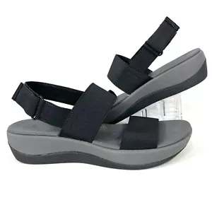 Sandali Clarks Cloudsteppers Arla Jacory neri con cinturino elasticizzato taglia 7 - Foto 1 di 9
