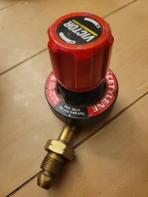 Victor Technologies 0781-9420 G350-15-510 Acetylene Regulator Cutting Welding - Image 1 of 3