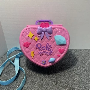 Polly Pocket herzförmiger Vergnügungspark Spielset Handtasche 2019 Mattel kompakter Koffer - Bild 1 von 13