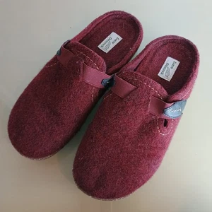 Earth Origins Felt Slip-On Clogs Strap Detail Jenna Merlot Women’s Size 7.5M - Picture 1 of 9