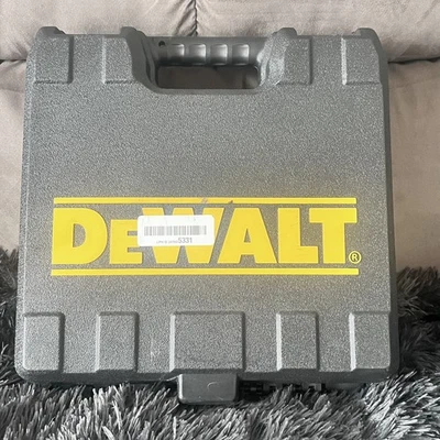 DEWALT DWP12231 18-Gauge 2" Brad Nailer - Black/Yellow - Image 1 of 4